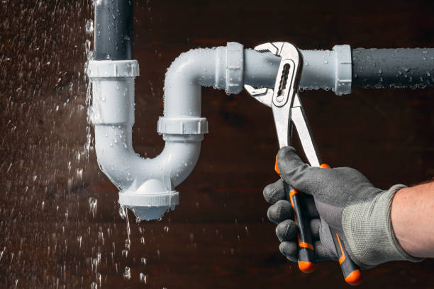 Professional Emergency Plumber technician working in Milroy, PA
